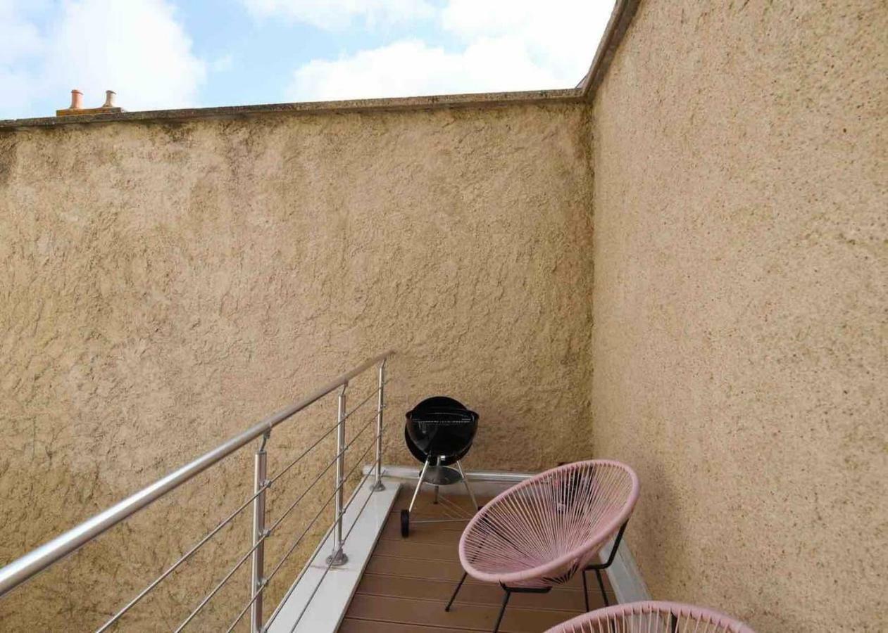 An Authentic Experience With Spa In The Center Poitiers Eksteriør billede